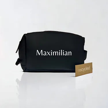 Praktisches Reiseaccessoire: Kulturtasche mit Namen für Männer, Frauen und Kinder